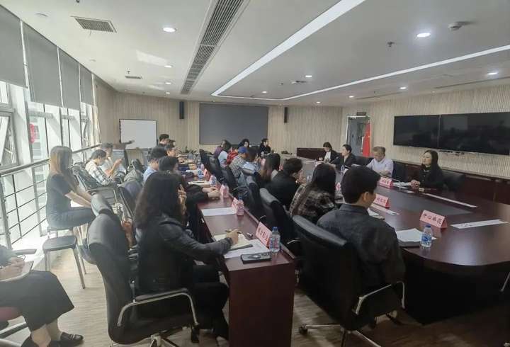 短剧持续“疯狂”：12集7.3亿播放量，上市公司短剧相关收入增长超12倍 | 周报