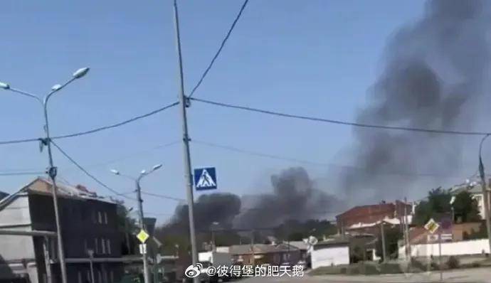 乌克兰的“人民战争”？通过APP上传坐标给俄军，炸自家征兵处？